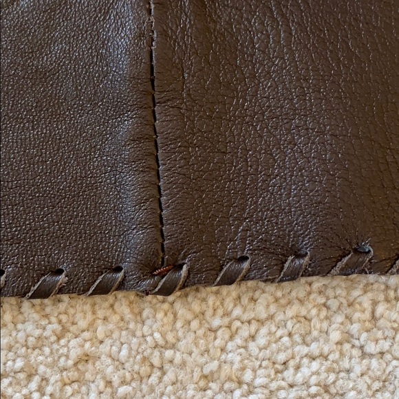 BCBG MAXAZRIA LEATHER BELT